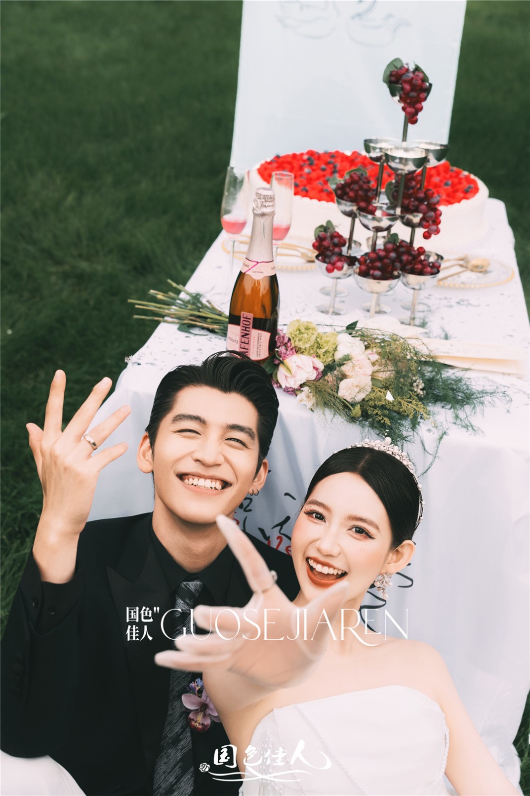 厦门婚纱照推荐活人感纪实草坪婚纱照